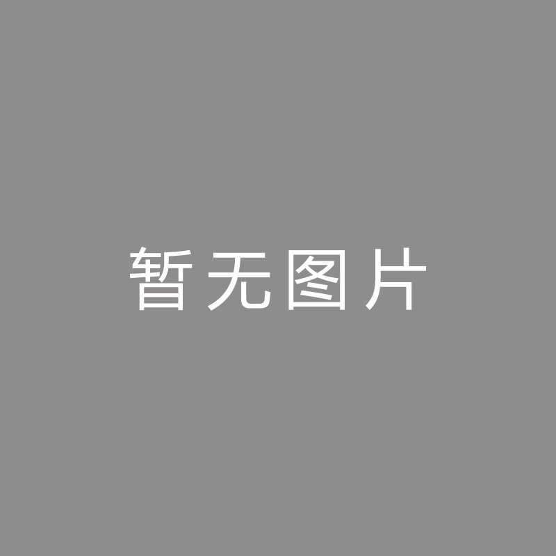 🏆后期 (Post-production)曼晚：安东尼回来训练场，滕哈格和他热心沟通